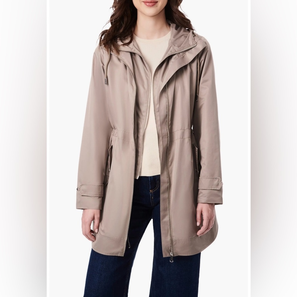 Hooded Bib Rain Jacket